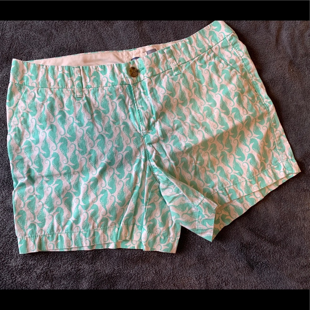 Seahorse print shorts